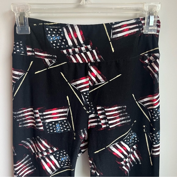 LuLaRoe Black and Red Leggings with Elastic Waistband - Picture 2 of 14